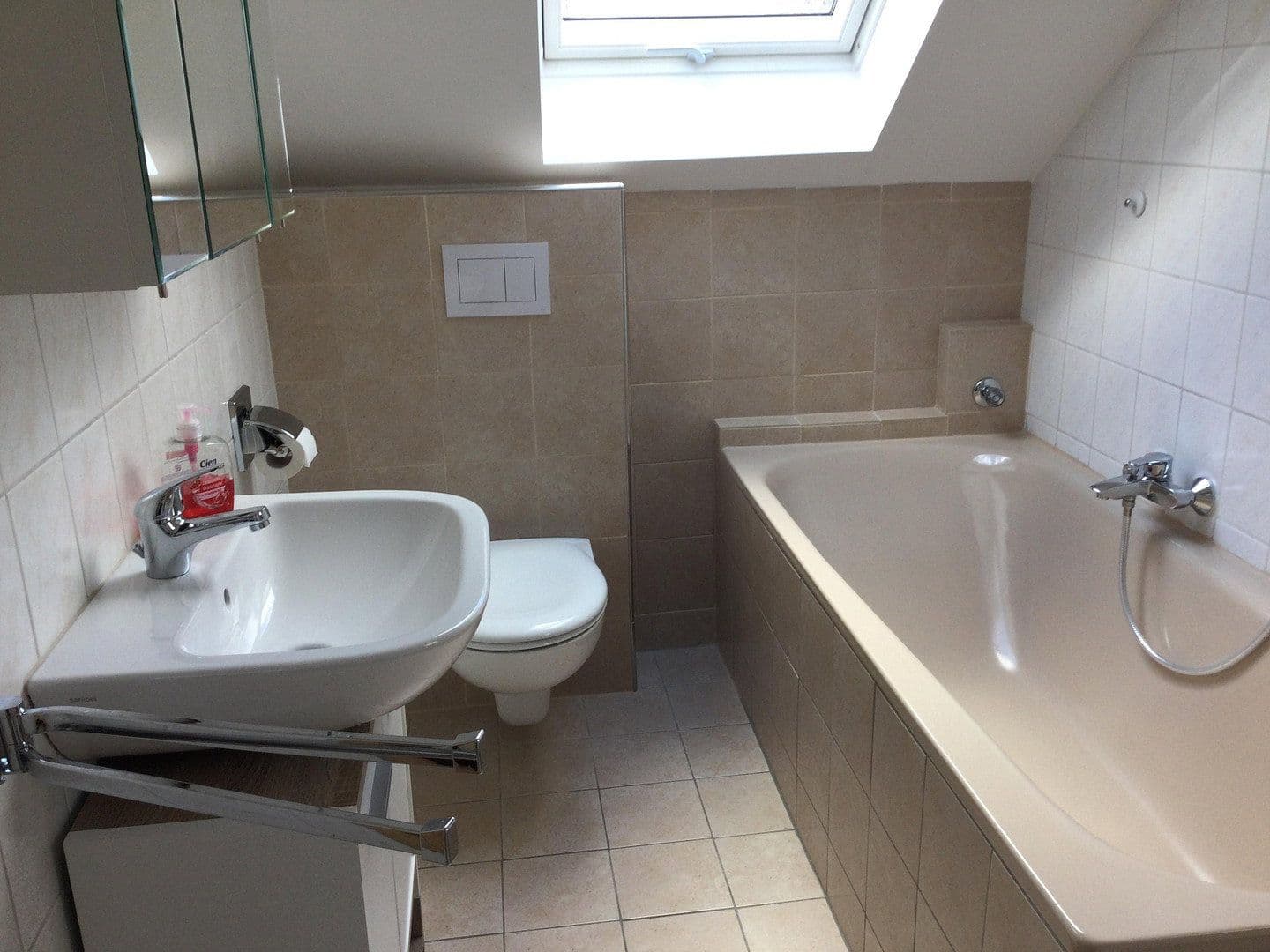 Predaj domu 179 m², pozemok 149 m², Bad Kreuznach, Porýnie-Falcko Predaj domu 179 m², pozemok 149 m², Bad Kreuznach, Porýnie-Falcko