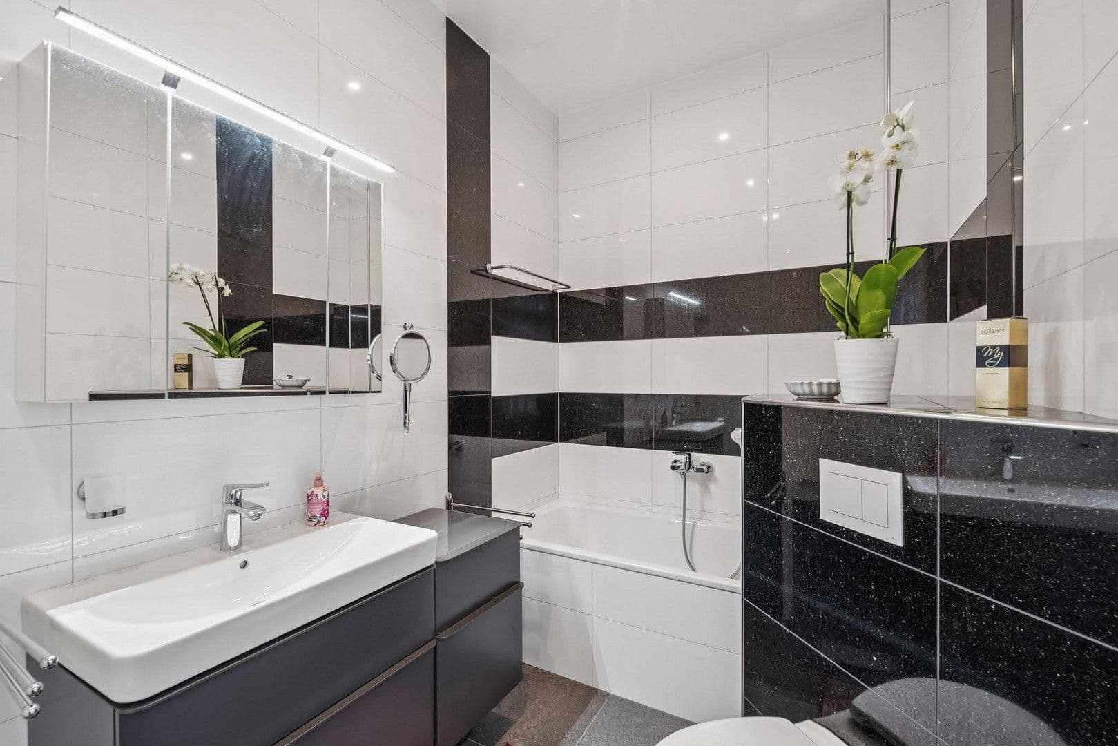 Predaj domu 179 m², pozemok 149 m², Bad Kreuznach, Porýnie-Falcko Predaj domu 179 m², pozemok 149 m², Bad Kreuznach, Porýnie-Falcko