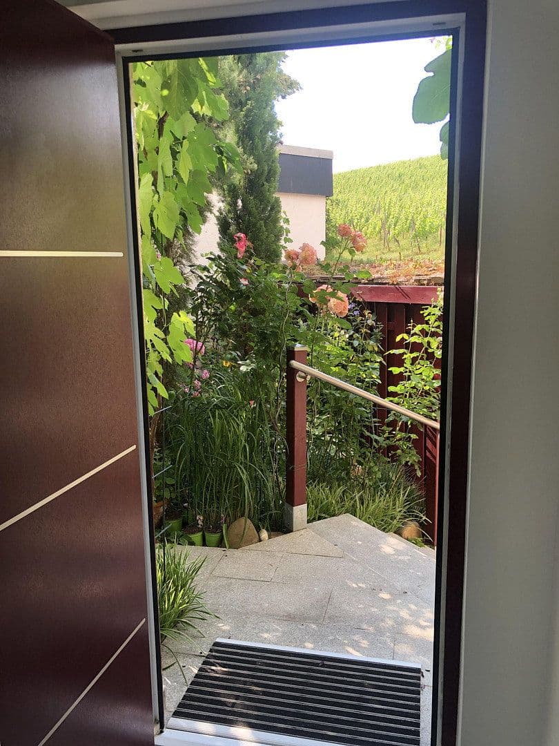 Predaj domu 179 m², pozemok 149 m², Bad Kreuznach, Porýnie-Falcko Predaj domu 179 m², pozemok 149 m², Bad Kreuznach, Porýnie-Falcko