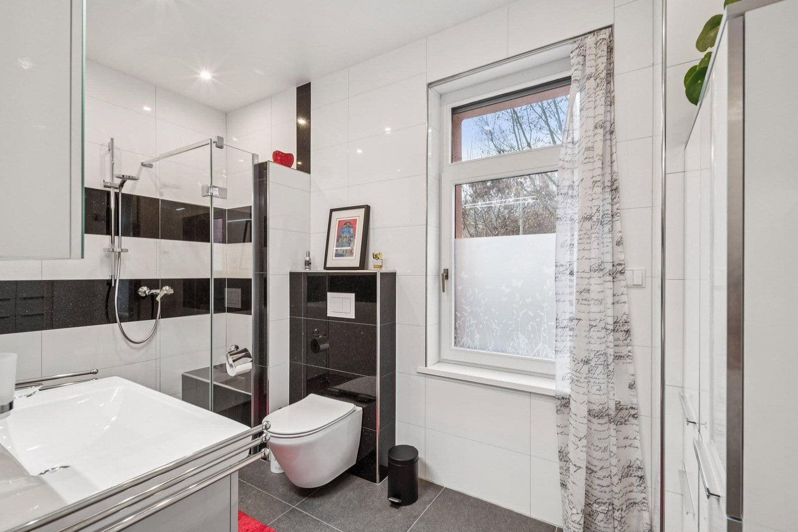 Predaj domu 179 m², pozemok 149 m², Bad Kreuznach, Porýnie-Falcko Predaj domu 179 m², pozemok 149 m², Bad Kreuznach, Porýnie-Falcko