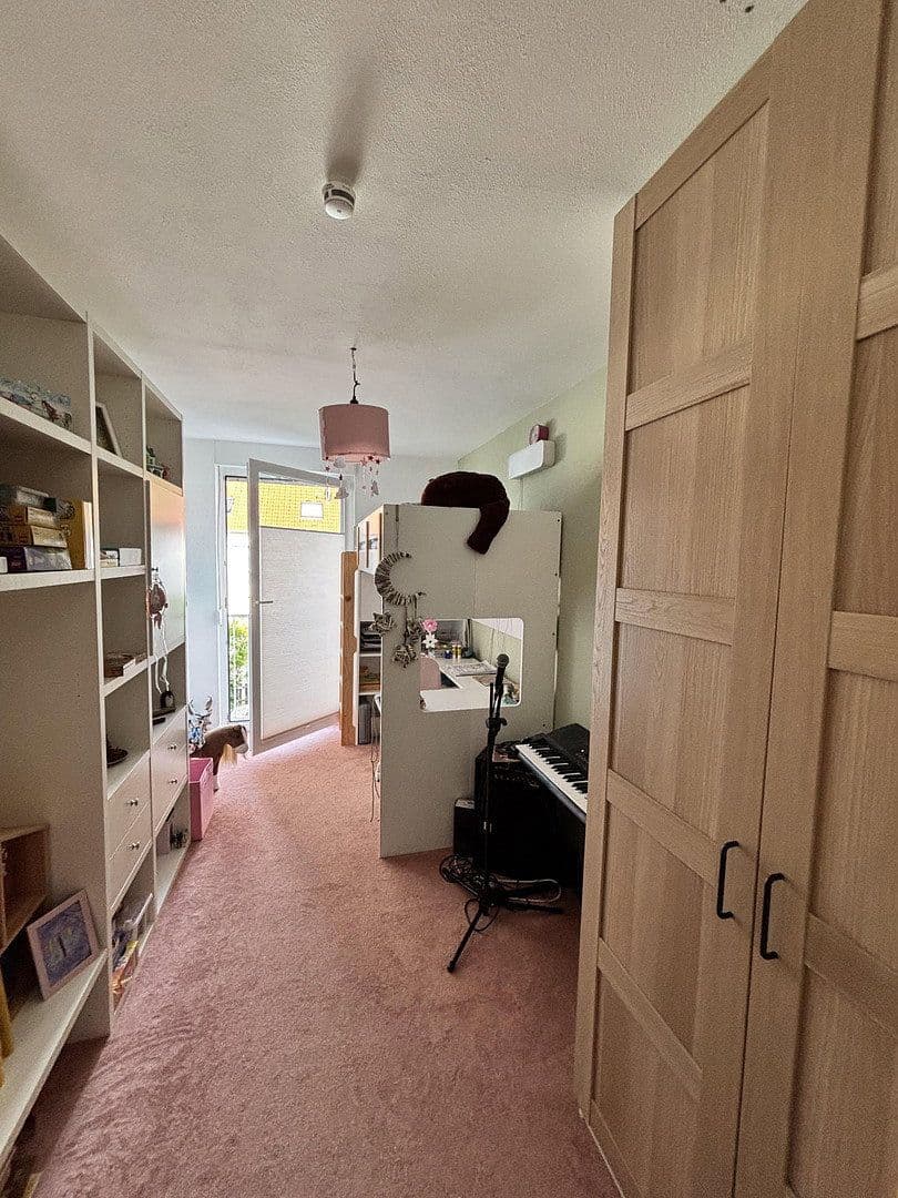 Predaj domu 120 m², pozemok 154 m², Bensheim, Hesensko Predaj domu 120 m², pozemok 154 m², Bensheim, Hesensko