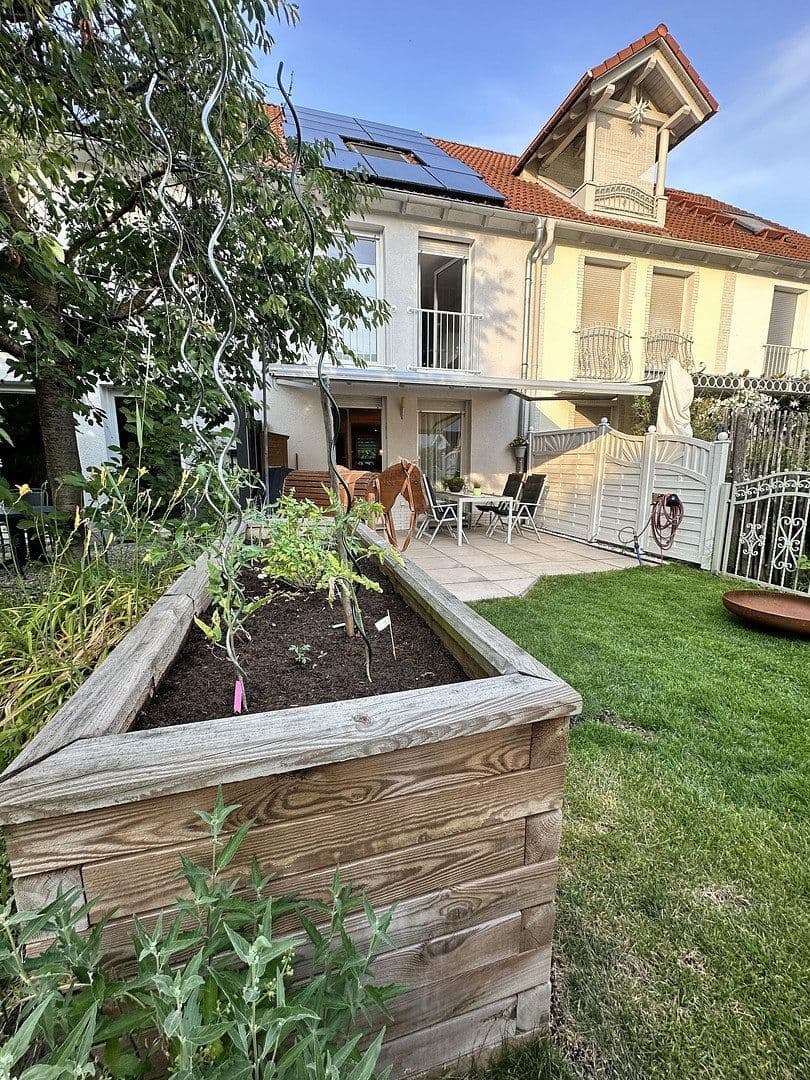 Predaj domu 120 m², pozemok 154 m², Bensheim, Hesensko Predaj domu 120 m², pozemok 154 m², Bensheim, Hesensko