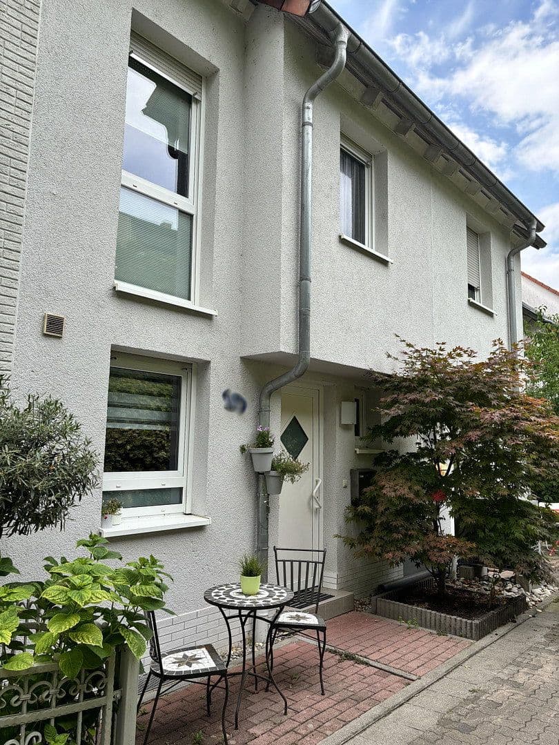 Predaj domu 120 m², pozemok 154 m², Bensheim, Hesensko Predaj domu 120 m², pozemok 154 m², Bensheim, Hesensko