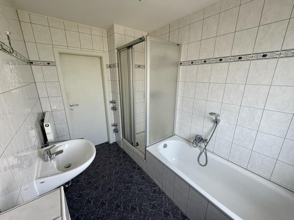 Predaj bytu 3-izbový 78 m², Frankfurt, Hesensko Predaj bytu 3-izbový 78 m², Frankfurt, Hesensko