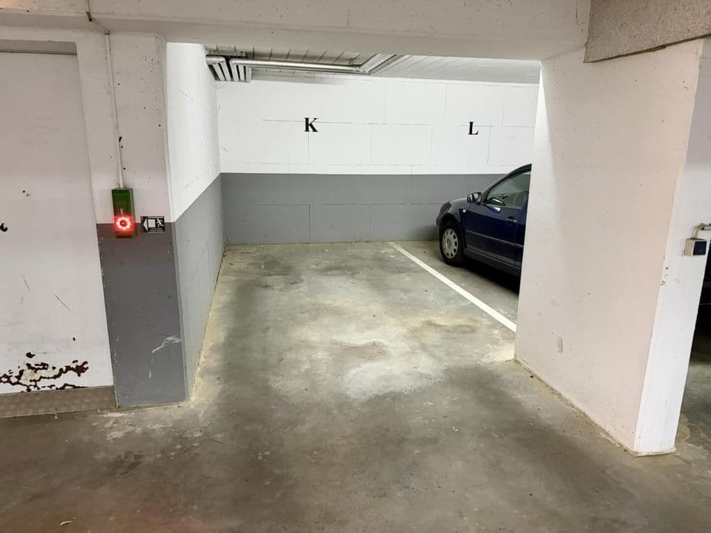 Predaj bytu 3-izbový 78 m², Frankfurt, Hesensko Predaj bytu 3-izbový 78 m², Frankfurt, Hesensko
