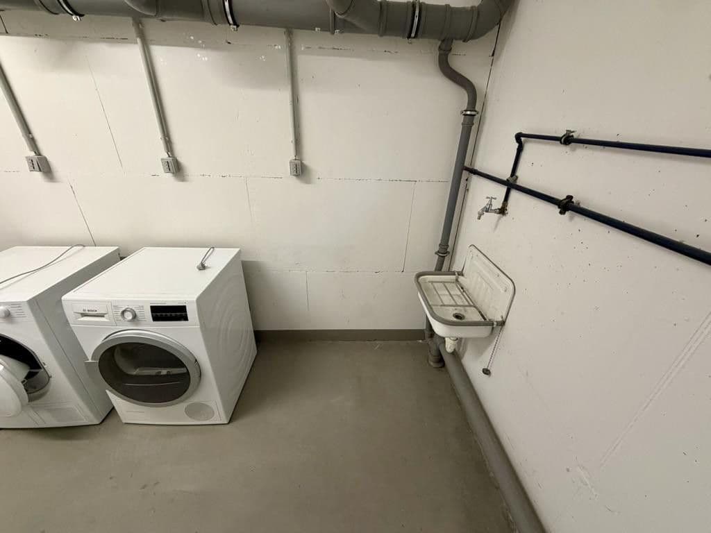 Predaj bytu 3-izbový 78 m², Frankfurt, Hesensko Predaj bytu 3-izbový 78 m², Frankfurt, Hesensko
