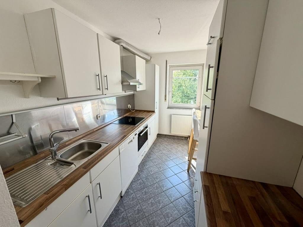 Predaj bytu 3-izbový 78 m², Frankfurt, Hesensko Predaj bytu 3-izbový 78 m², Frankfurt, Hesensko