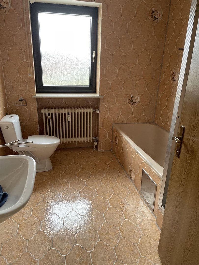 Prenájom bytu 4-izbový 108 m², Hans-Carossastrasse, Mainburg, Bavorsko Prenájom bytu 4-izbový 108 m², Hans-Carossastrasse, Mainburg, Bavorsko
