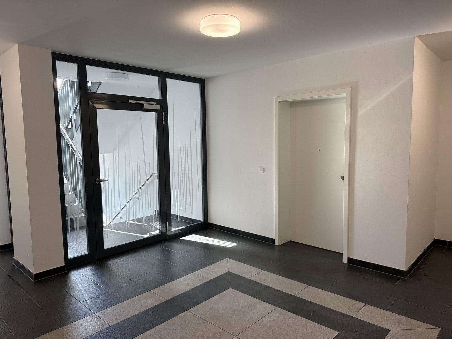 Prenájom bytu 3-izbový 92 m², Parkstrasse 46a, Rostock Warnemünde, Meklenbursko-Predpomoransko Prenájom bytu 3-izbový 92 m², Parkstrasse 46a, Rostock Warnemünde, Meklenbursko-Predpomoransko