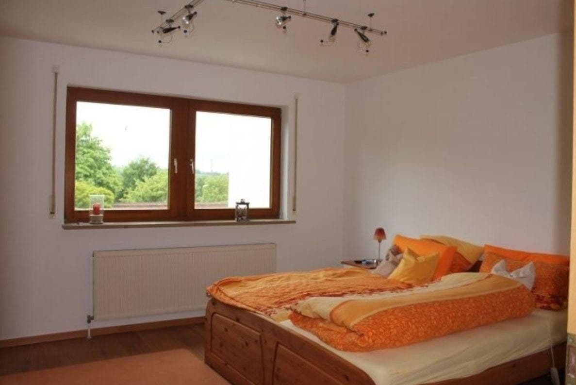 Predaj domu 135 m², pozemok 250 m², Weidenberg, Bavorsko Predaj domu 135 m², pozemok 250 m², Weidenberg, Bavorsko