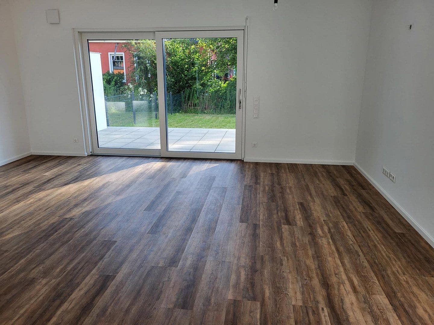 Predaj domu 165 m², pozemok 438 m², Kochstraße 40a, Falkensee, Brandenbursko Predaj domu 165 m², pozemok 438 m², Kochstraße 40a, Falkensee, Brandenbursko