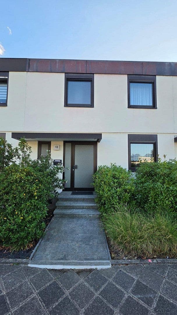 Predaj domu 124 m², pozemok 195 m², Mannheim, Bádensko-Wurttembersko Predaj domu 124 m², pozemok 195 m², Mannheim, Bádensko-Wurttembersko