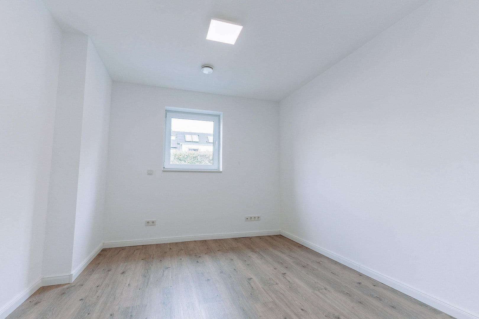 Predaj domu 146 m², pozemok 400 m², Siegburg, Severné Porýnie - Westfálsko Predaj domu 146 m², pozemok 400 m², Siegburg, Severné Porýnie - Westfálsko