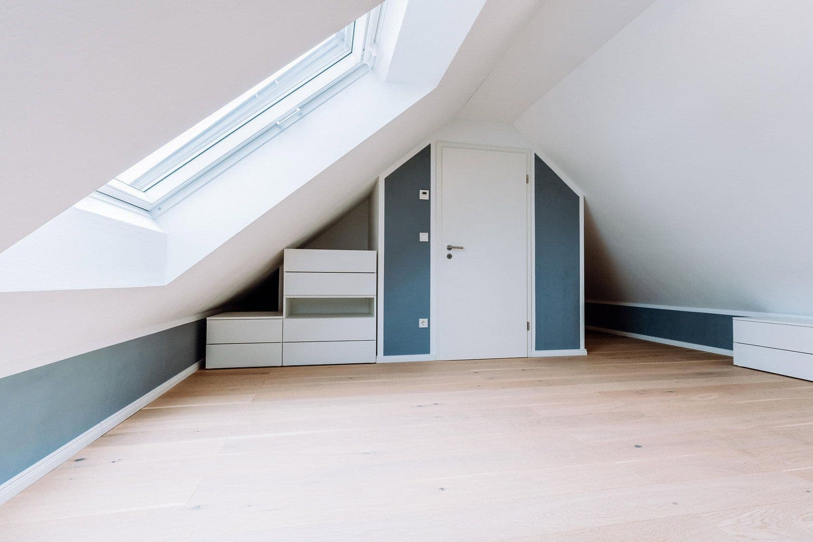 Predaj domu 146 m², pozemok 400 m², Siegburg, Severné Porýnie - Westfálsko Predaj domu 146 m², pozemok 400 m², Siegburg, Severné Porýnie - Westfálsko