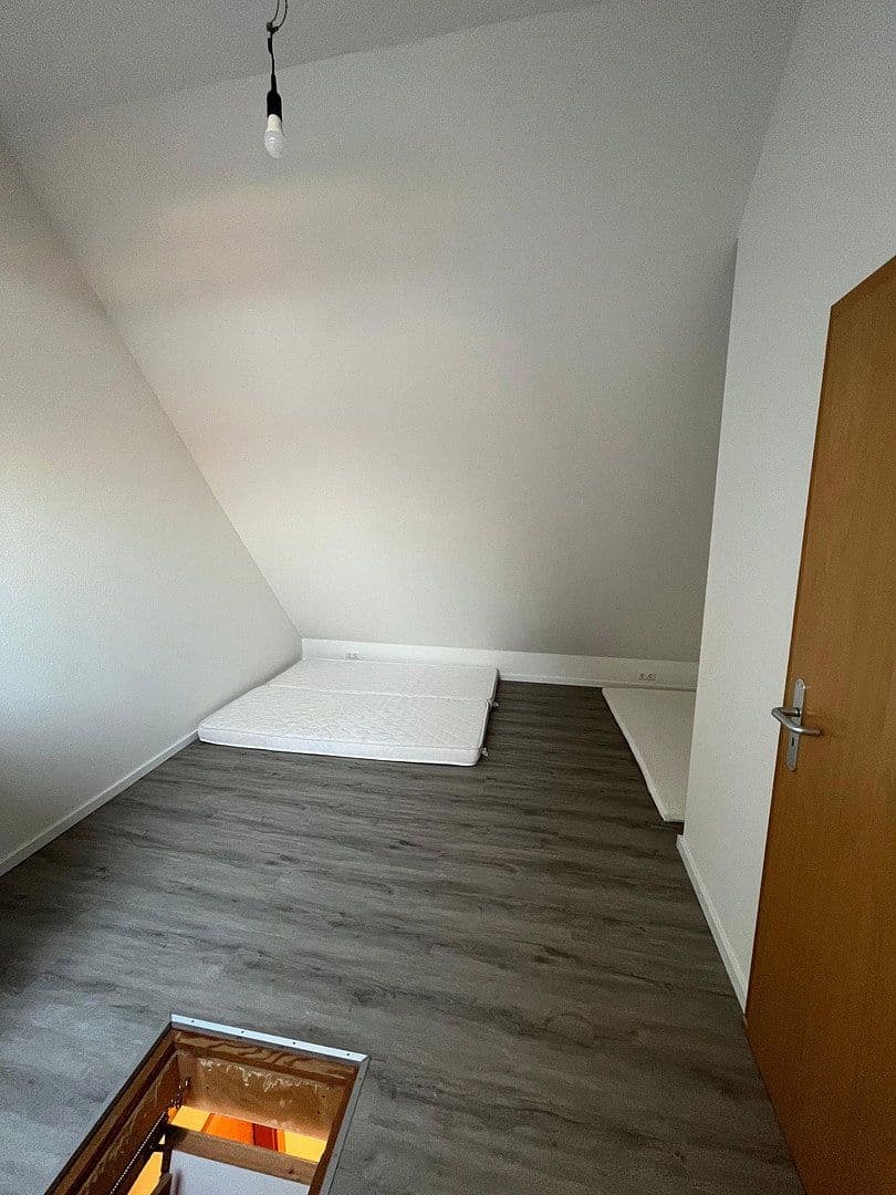 Predaj bytu 3-izbový 75 m², Landau, Porýnie-Falcko Predaj bytu 3-izbový 75 m², Landau, Porýnie-Falcko