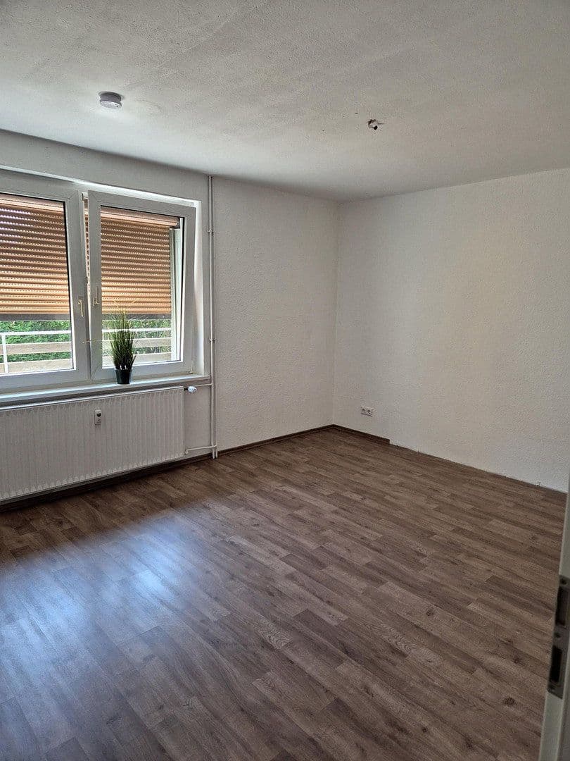 Predaj domu 140 m², pozemok 747 m², Peine, Dolné Sasko Predaj domu 140 m², pozemok 747 m², Peine, Dolné Sasko