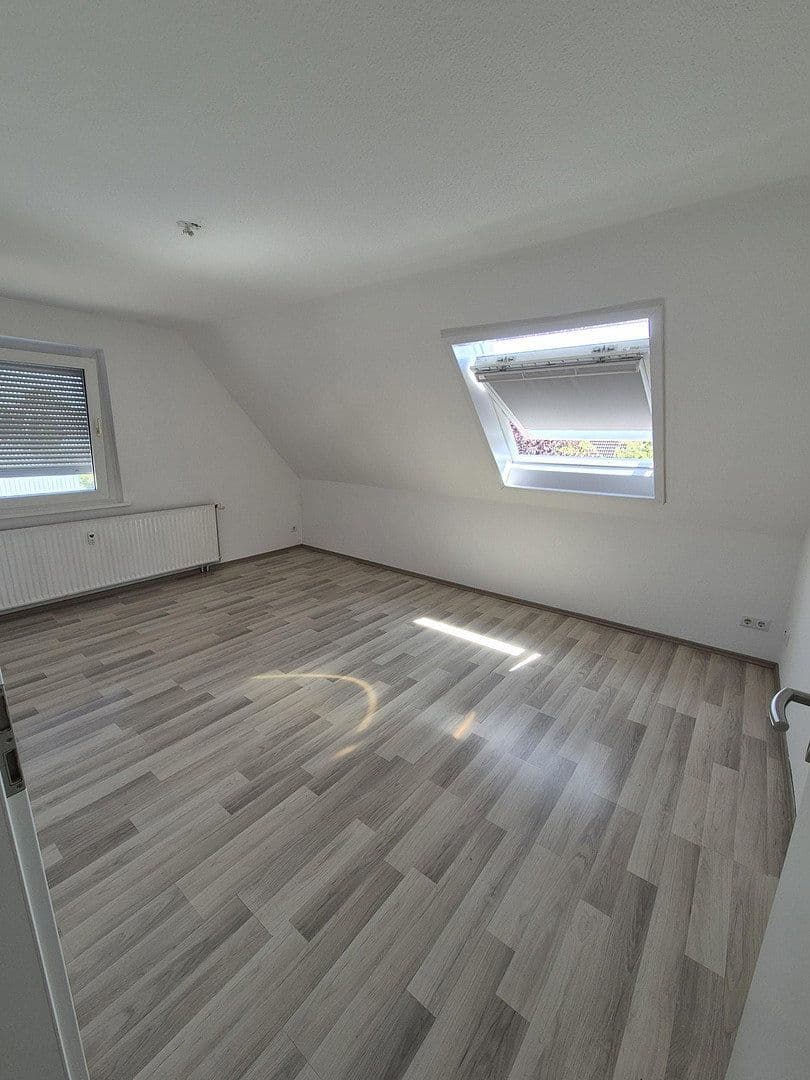Predaj domu 140 m², pozemok 747 m², Peine, Dolné Sasko Predaj domu 140 m², pozemok 747 m², Peine, Dolné Sasko