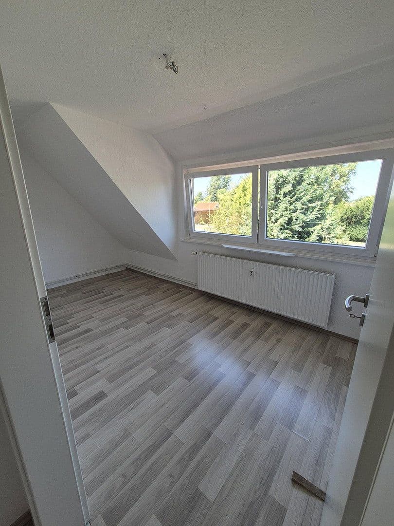 Predaj domu 140 m², pozemok 747 m², Peine, Dolné Sasko Predaj domu 140 m², pozemok 747 m², Peine, Dolné Sasko