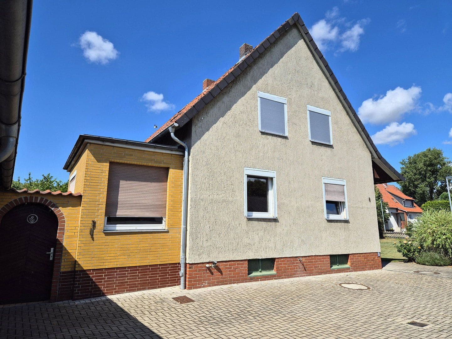 Predaj domu 140 m², pozemok 747 m², Peine, Dolné Sasko Predaj domu 140 m², pozemok 747 m², Peine, Dolné Sasko