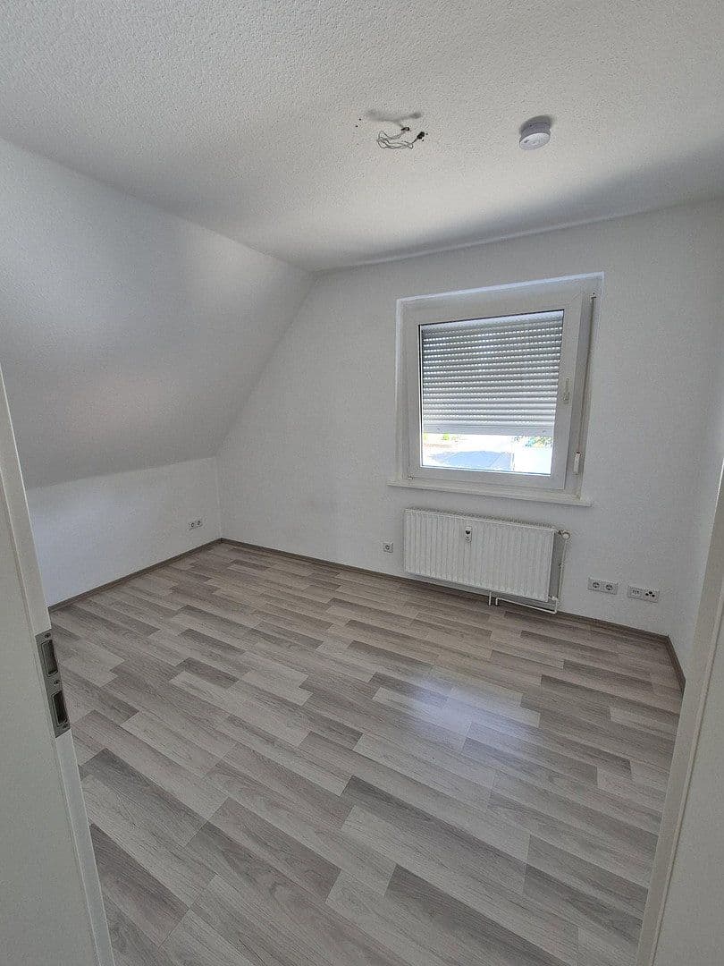 Predaj domu 140 m², pozemok 747 m², Peine, Dolné Sasko Predaj domu 140 m², pozemok 747 m², Peine, Dolné Sasko