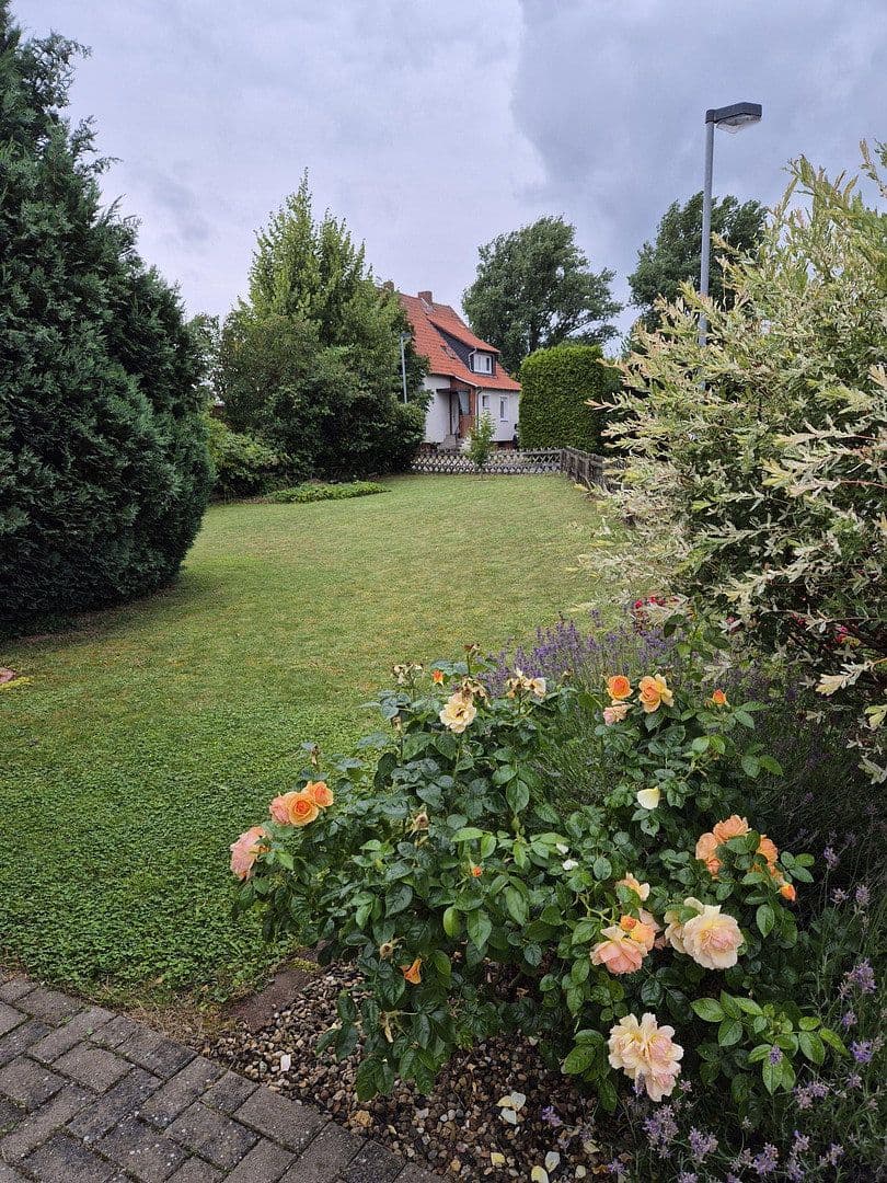 Predaj domu 140 m², pozemok 747 m², Peine, Dolné Sasko Predaj domu 140 m², pozemok 747 m², Peine, Dolné Sasko