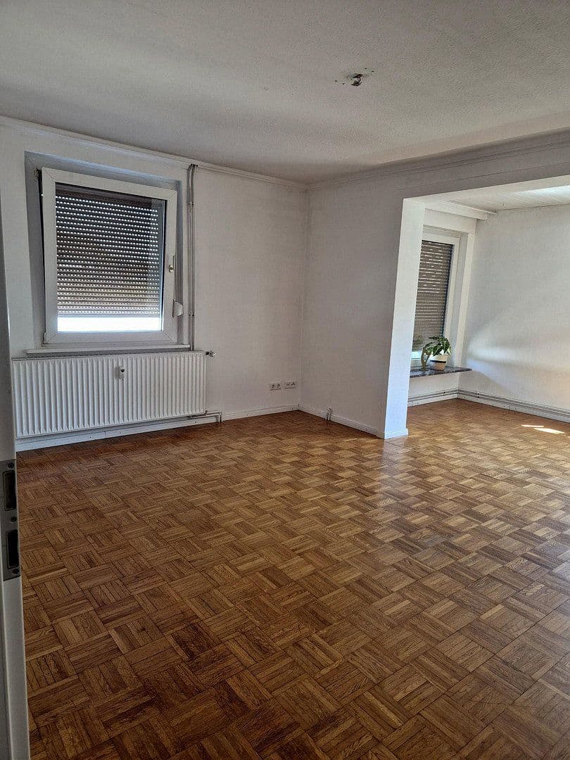 Predaj domu 140 m², pozemok 747 m², Peine, Dolné Sasko Predaj domu 140 m², pozemok 747 m², Peine, Dolné Sasko