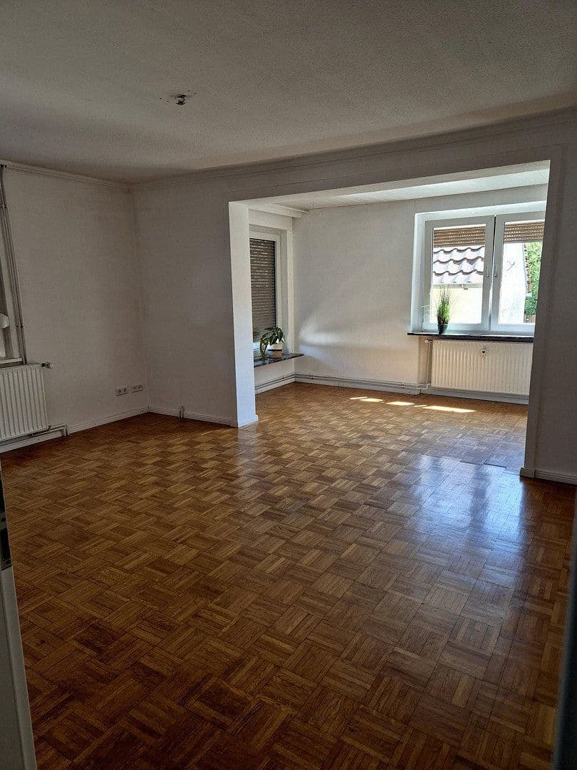 Predaj domu 140 m², pozemok 747 m², Peine, Dolné Sasko Predaj domu 140 m², pozemok 747 m², Peine, Dolné Sasko