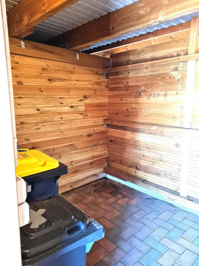 Prenájom bytu 3-izbový 110 m², Lohe-Rickelshof, Šlezvicko-Holštajnsko Prenájom bytu 3-izbový 110 m², Lohe-Rickelshof, Šlezvicko-Holštajnsko