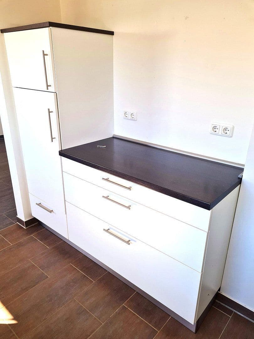 Prenájom bytu 3-izbový 110 m², Lohe-Rickelshof, Šlezvicko-Holštajnsko Prenájom bytu 3-izbový 110 m², Lohe-Rickelshof, Šlezvicko-Holštajnsko