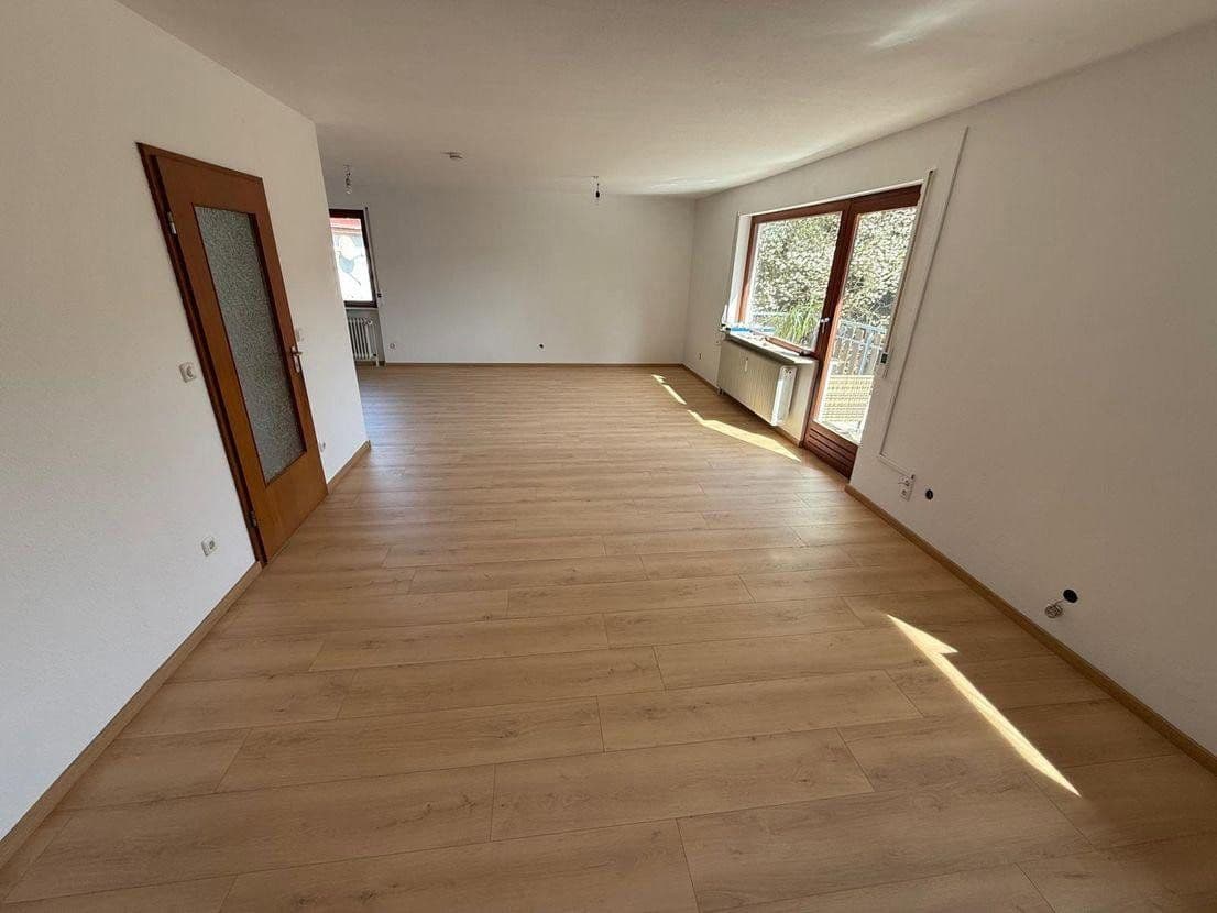 Predaj domu 219 m², pozemok 1.001 m², Weilstrasse 11, Wetzlar, Hesensko Predaj domu 219 m², pozemok 1.001 m², Weilstrasse 11, Wetzlar, Hesensko