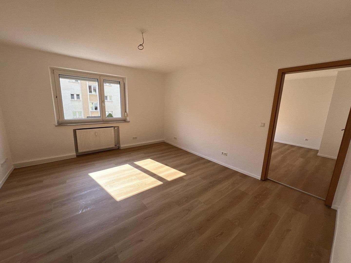 Prenájom bytu 4-izbový 102 m², Kornwestheim, Bádensko-Wurttembersko Prenájom bytu 4-izbový 102 m², Kornwestheim, Bádensko-Wurttembersko