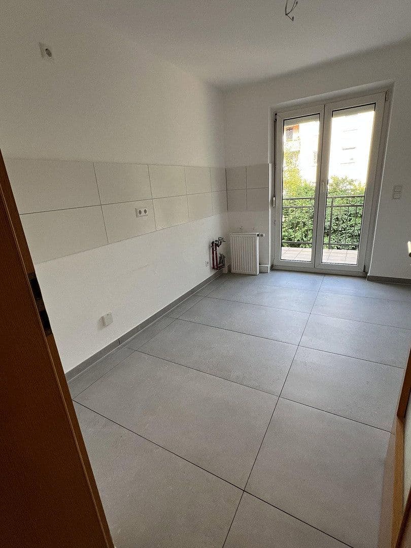 Prenájom bytu 4-izbový 102 m², Kornwestheim, Bádensko-Wurttembersko Prenájom bytu 4-izbový 102 m², Kornwestheim, Bádensko-Wurttembersko