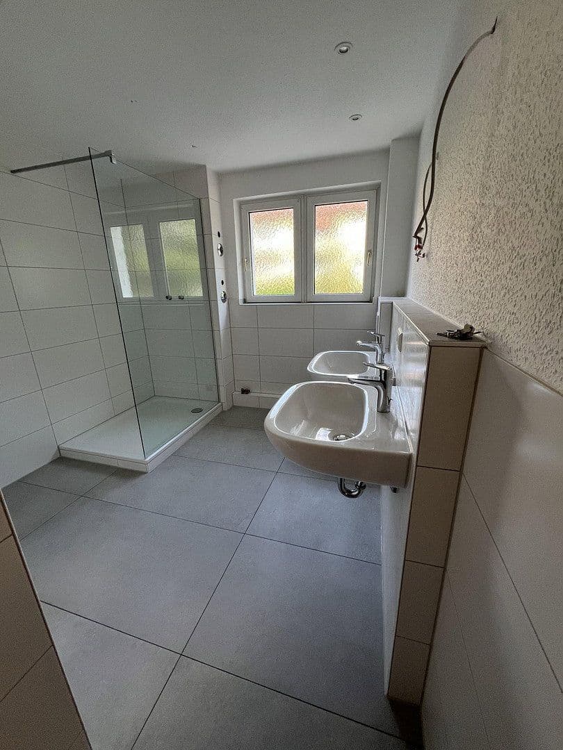 Prenájom bytu 4-izbový 102 m², Kornwestheim, Bádensko-Wurttembersko Prenájom bytu 4-izbový 102 m², Kornwestheim, Bádensko-Wurttembersko