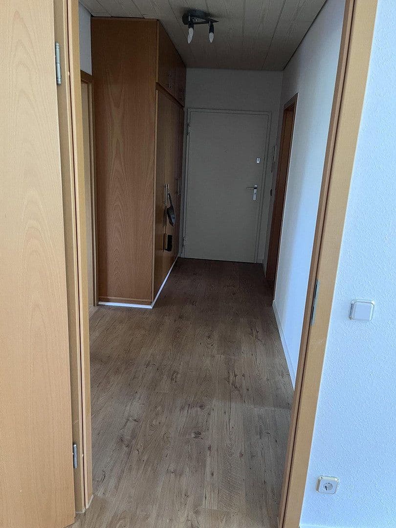 Prenájom bytu 2-izbový 75 m², Hannover, Dolné Sasko Prenájom bytu 2-izbový 75 m², Hannover, Dolné Sasko