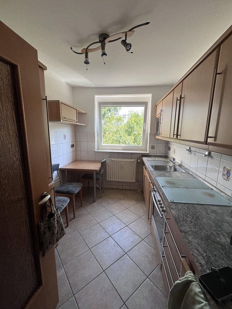 Prenájom bytu 2-izbový 75 m², Hannover, Dolné Sasko Prenájom bytu 2-izbový 75 m², Hannover, Dolné Sasko