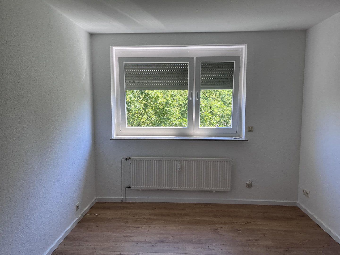 Prenájom bytu 2-izbový 75 m², Hannover, Dolné Sasko Prenájom bytu 2-izbový 75 m², Hannover, Dolné Sasko