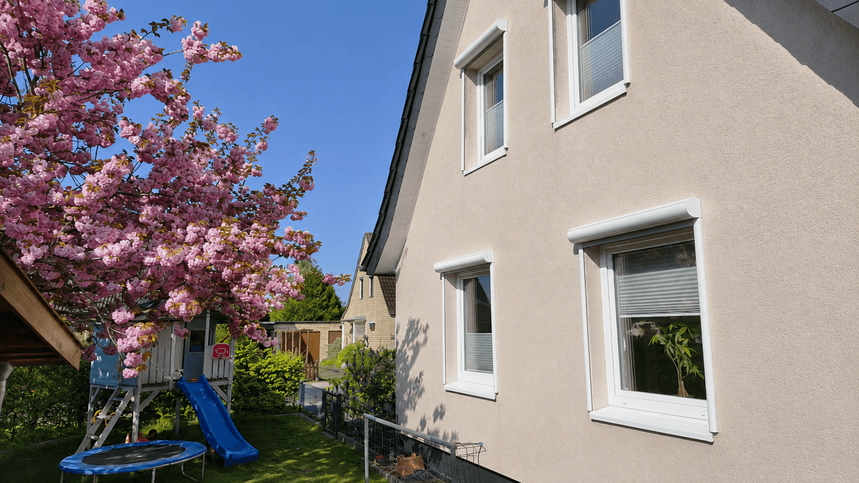 Predaj domu 93 m², pozemok 255 m², Teutoburger-Wald-Str. 3, Bremen, Brémy Predaj domu 93 m², pozemok 255 m², Teutoburger-Wald-Str. 3, Bremen, Brémy