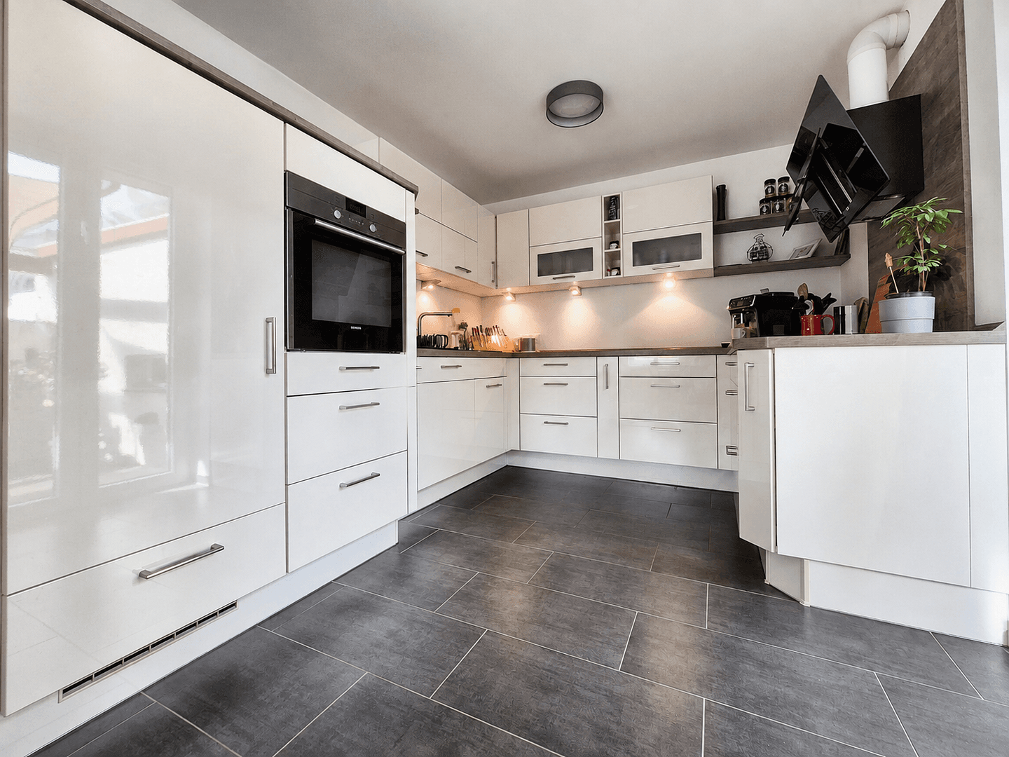 Predaj domu 93 m², pozemok 255 m², Teutoburger-Wald-Str. 3, Bremen, Brémy Predaj domu 93 m², pozemok 255 m², Teutoburger-Wald-Str. 3, Bremen, Brémy