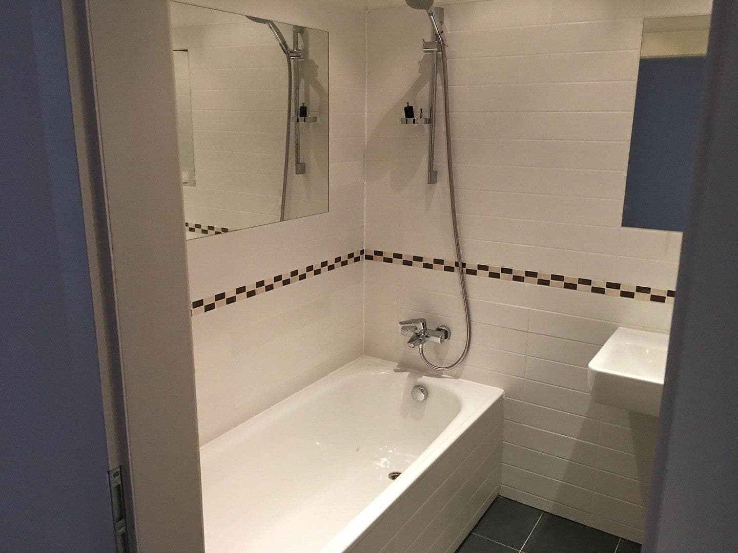 Predaj bytu 3-izbový 84 m², Käthe-Kollwitz-Ufer 31, Dresden, Sasko Predaj bytu 3-izbový 84 m², Käthe-Kollwitz-Ufer 31, Dresden, Sasko