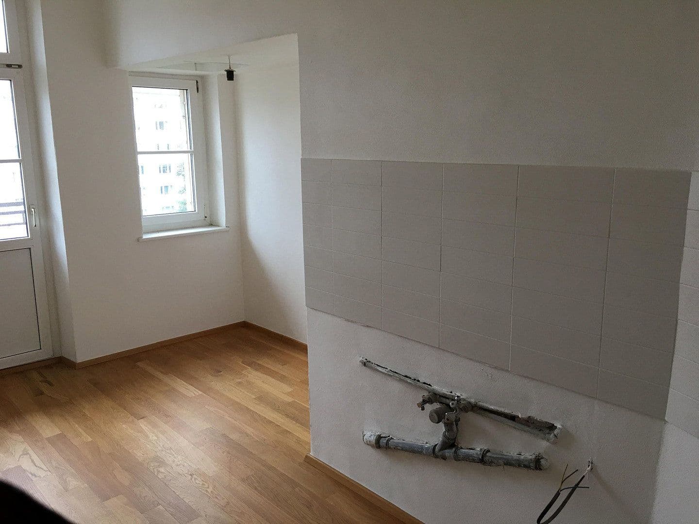 Predaj bytu 3-izbový 84 m², Käthe-Kollwitz-Ufer 31, Dresden, Sasko Predaj bytu 3-izbový 84 m², Käthe-Kollwitz-Ufer 31, Dresden, Sasko