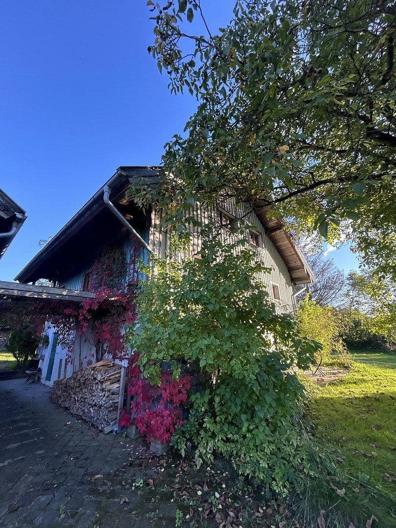 Predaj domu 204 m², pozemok 5.500 m², Weinbergstraße 5, Schönau, Bavorsko Predaj domu 204 m², pozemok 5.500 m², Weinbergstraße 5, Schönau, Bavorsko