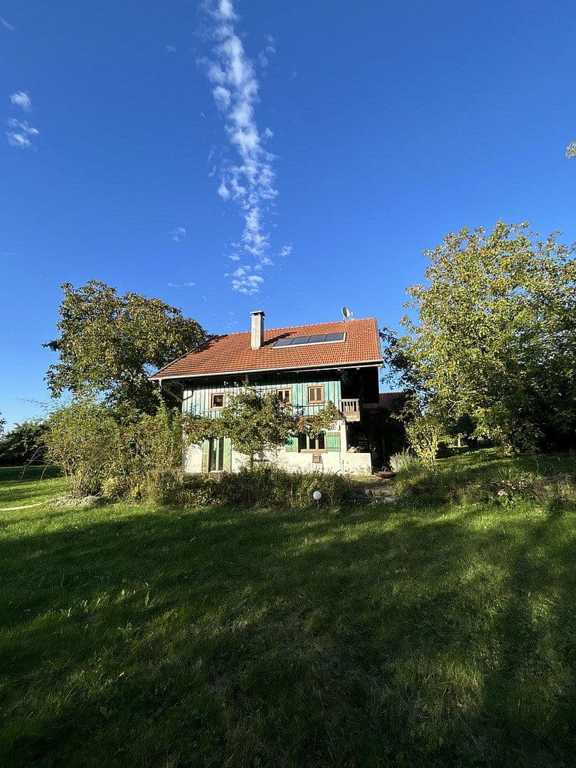 Predaj domu 204 m², pozemok 5.500 m², Weinbergstraße 5, Schönau, Bavorsko Predaj domu 204 m², pozemok 5.500 m², Weinbergstraße 5, Schönau, Bavorsko