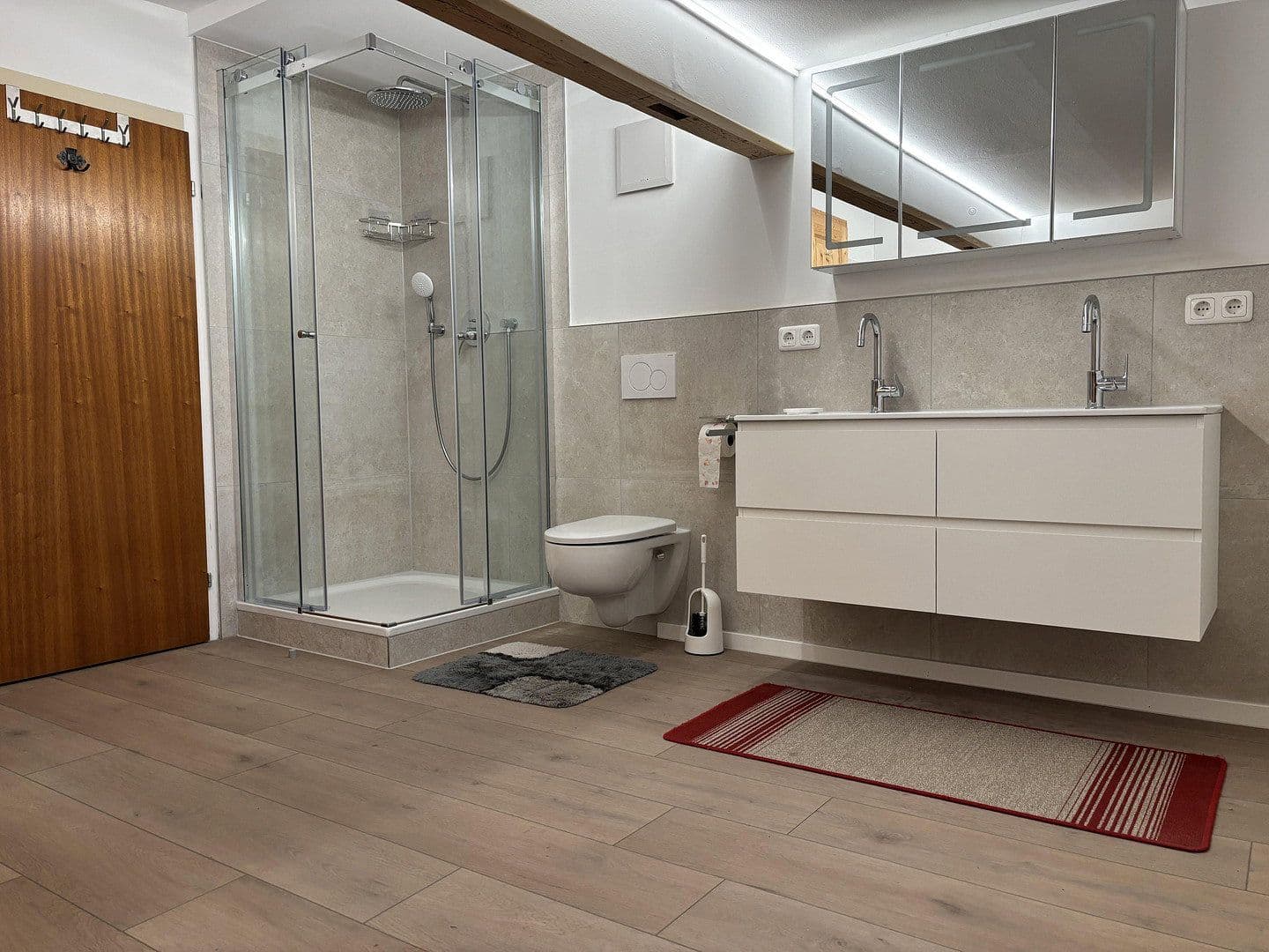 Prenájom bytu 3-izbový 66 m², Schliersee, Bavorsko Prenájom bytu 3-izbový 66 m², Schliersee, Bavorsko