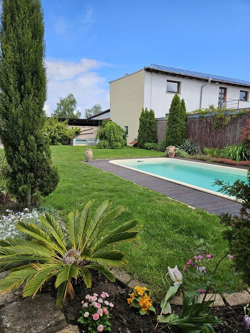 Predaj domu 170 m², pozemok 895 m², Wanzleben-Börde, Sasko-Anhaltsko Predaj domu 170 m², pozemok 895 m², Wanzleben-Börde, Sasko-Anhaltsko
