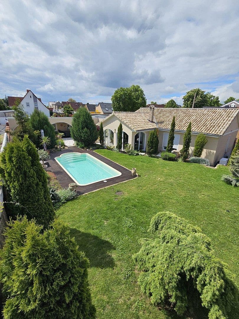 Predaj domu 170 m², pozemok 895 m², Wanzleben-Börde, Sasko-Anhaltsko Predaj domu 170 m², pozemok 895 m², Wanzleben-Börde, Sasko-Anhaltsko