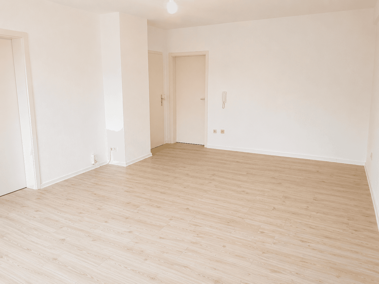 Prenájom bytu 2-izbový 82 m², Hammelburg, Bavorsko Prenájom bytu 2-izbový 82 m², Hammelburg, Bavorsko