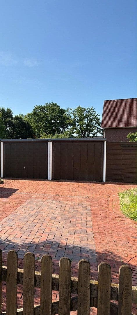 Predaj domu 90 m², pozemok 1.416 m², Neustadt am Rübenberge, Dolné Sasko Predaj domu 90 m², pozemok 1.416 m², Neustadt am Rübenberge, Dolné Sasko