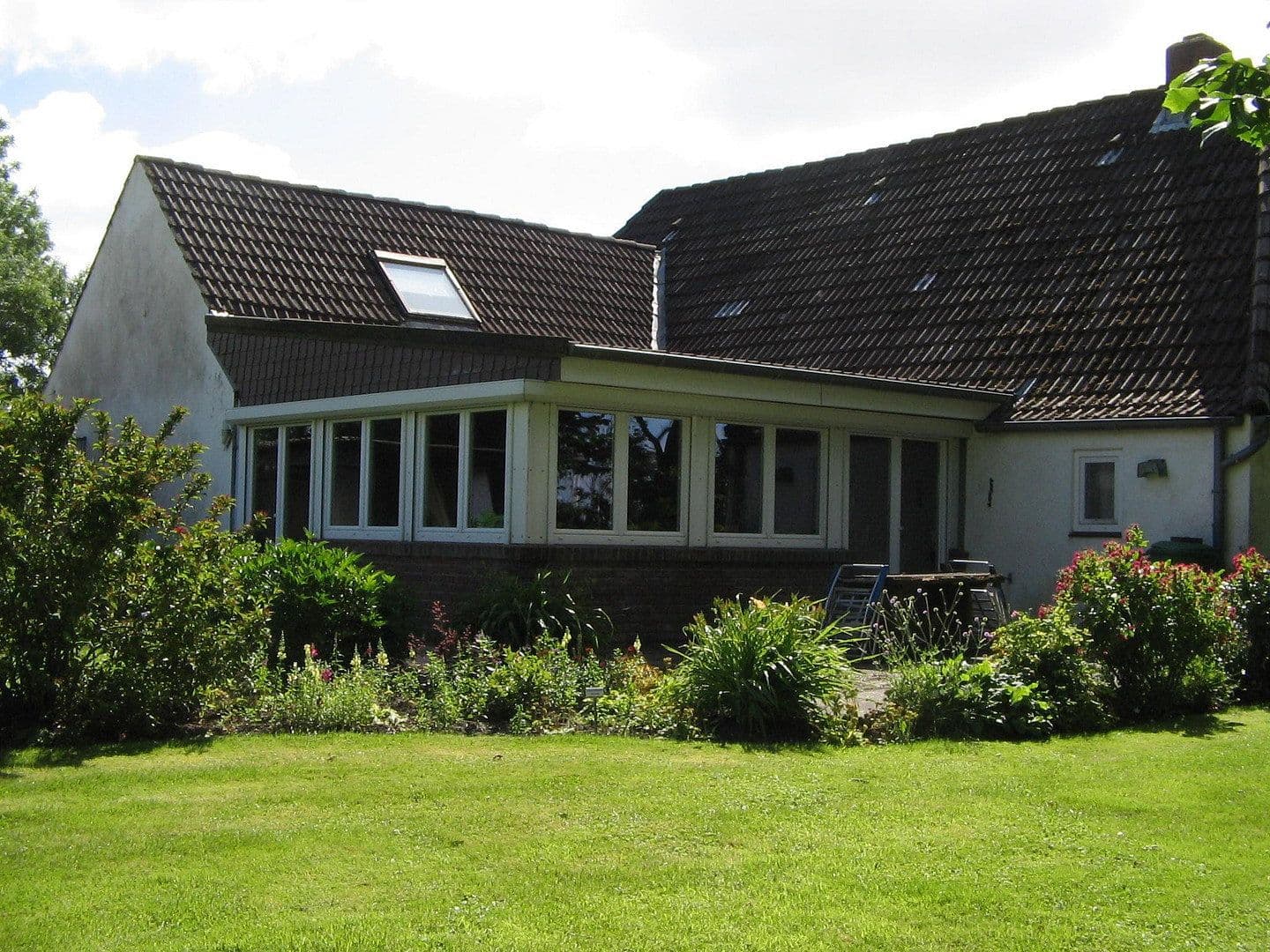 Predaj domu 180 m², pozemok 4.980 m², Lunden, Šlezvicko-Holštajnsko Predaj domu 180 m², pozemok 4.980 m², Lunden, Šlezvicko-Holštajnsko