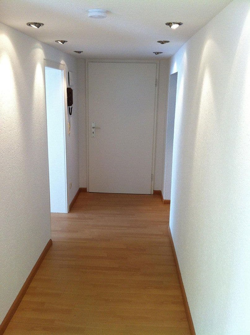 Predaj domu 258 m², pozemok 728 m², Stegen, Bádensko-Wurttembersko Predaj domu 258 m², pozemok 728 m², Stegen, Bádensko-Wurttembersko