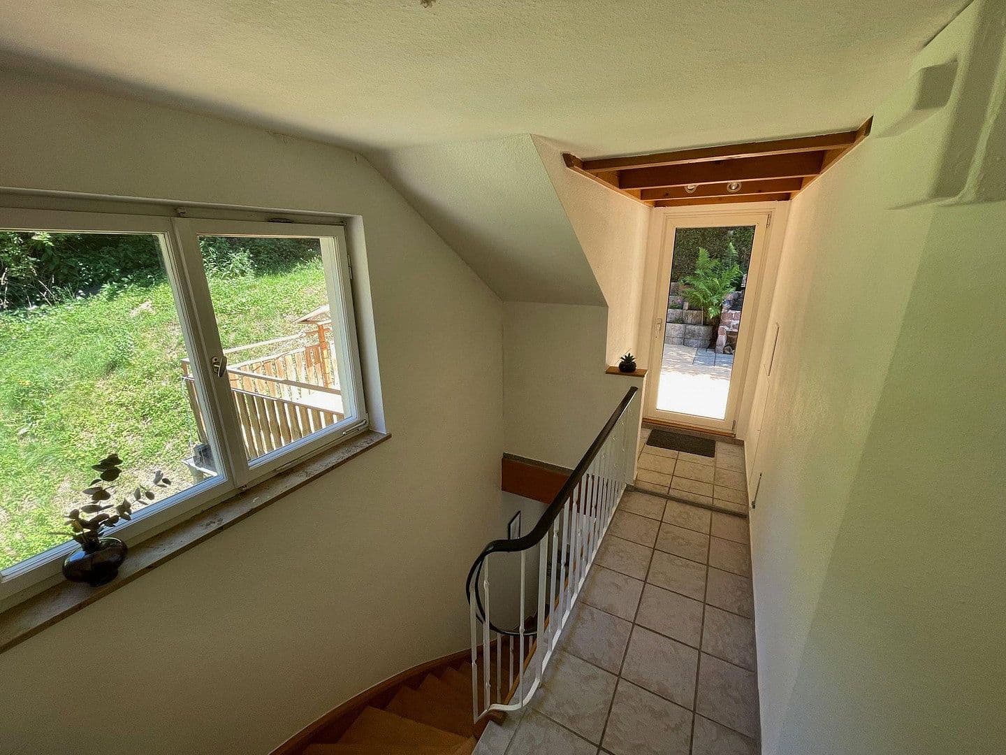Predaj domu 258 m², pozemok 728 m², Stegen, Bádensko-Wurttembersko Predaj domu 258 m², pozemok 728 m², Stegen, Bádensko-Wurttembersko
